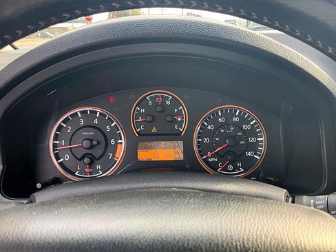 Used 2013 Nissan Armada Platinum image 12