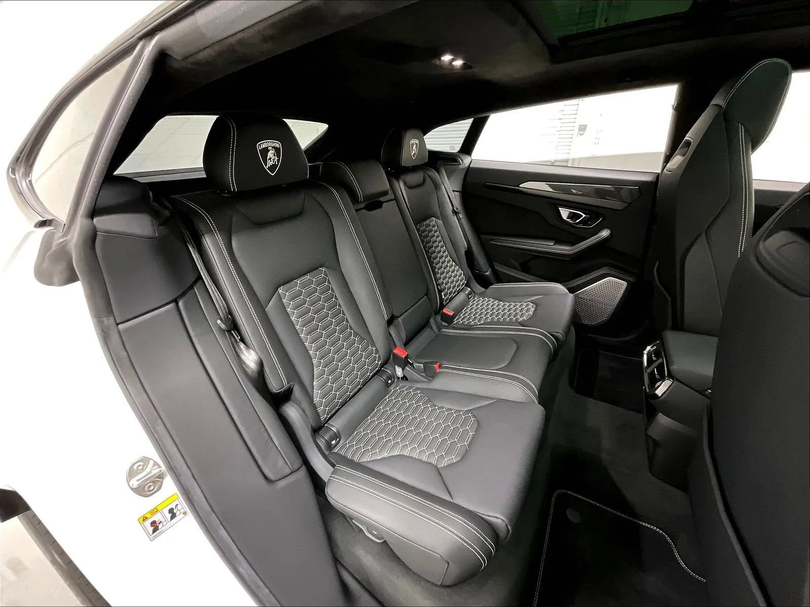 Used 2024 Lamborghini Urus S AWD/4WD image 15