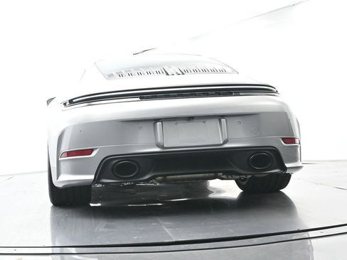 Certified 2026 Porsche 911 Carrera S w/ Premium Package RWD image 51