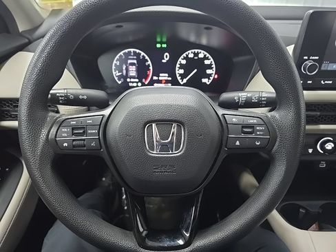 Used 2024 Honda HR-V LX image 18