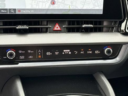 Used 2025 Kia Sportage SX Prestige image 22