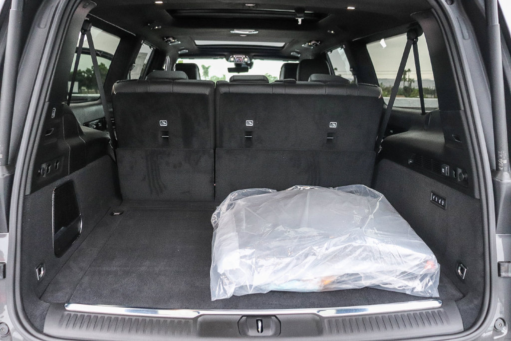 New 2026 Jeep Grand Wagoneer L Summit AWD/4WD image 30
