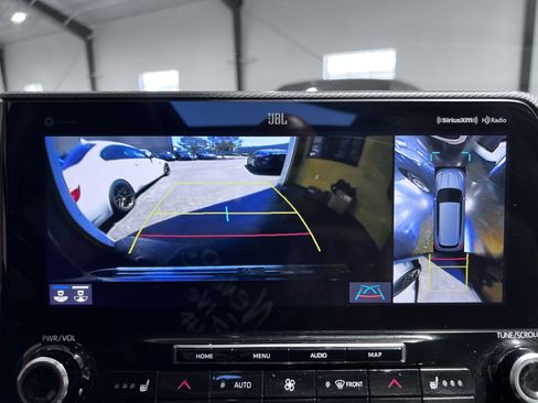 Used 2020 Toyota Highlander Limited Platinum image 25