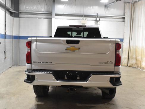 Used 2024 Chevrolet Silverado 3500 High Country w/ High Country Premium Package AWD/4WD image 23