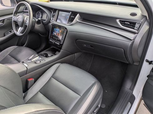 Used 2024 INFINITI QX50 Luxe image 29