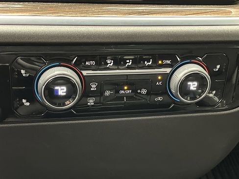 Certified 2024 Chevrolet Silverado 1500 LT image 23