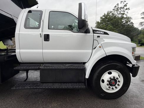 Used 2017 Ford F650 2WD SuperCab Super Duty image 12