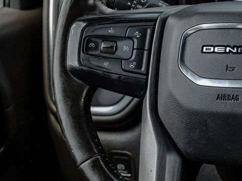 Used 2020 GMC Sierra 2500 Denali w/ Denali Ultimate Package AWD/4WD image 19