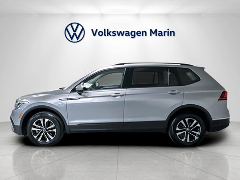 Used 2022 Volkswagen Tiguan S image 2