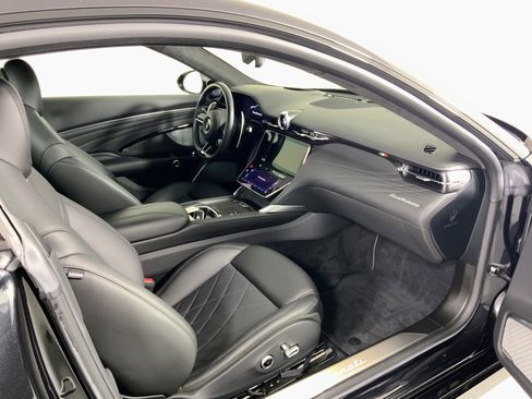 Used 2024 Maserati GranTurismo Modena image 27