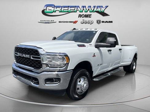 Used 2024 RAM 3500 Big Horn AWD/4WD image 3