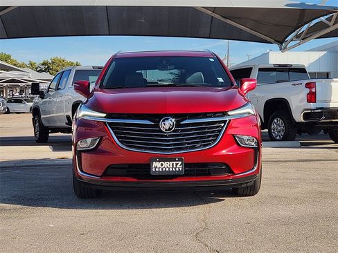 Used 2024 Buick Enclave Premium image 2
