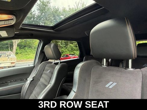 Used 2023 Dodge Durango R/T w/ Hemi Orange Plus Package AWD/4WD image 10