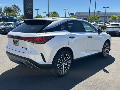 New 2026 Lexus RX 350 image 6