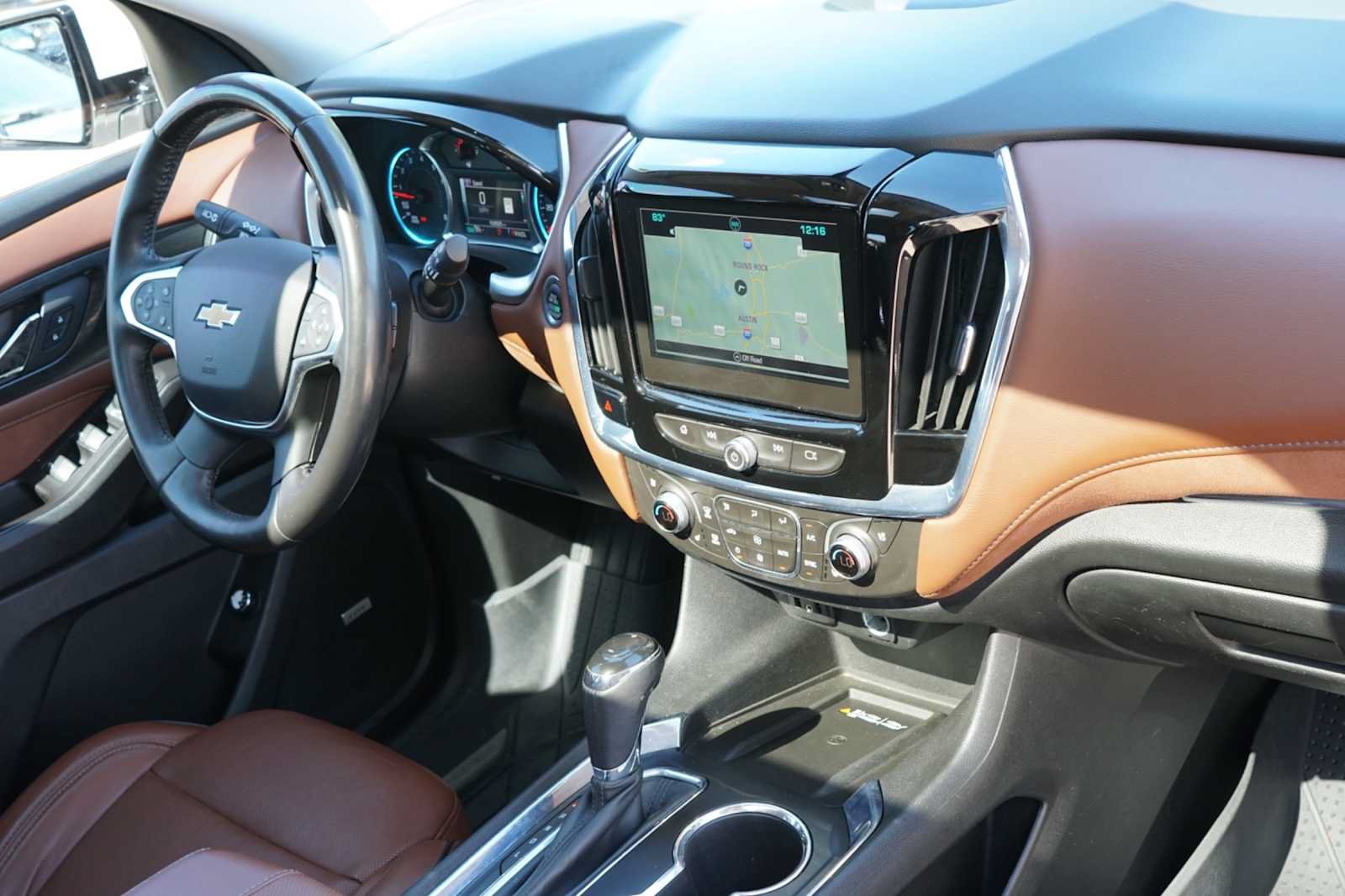Used 2018 Chevrolet Traverse High Country w/ LPO, Cargo Package AWD/4WD image 23