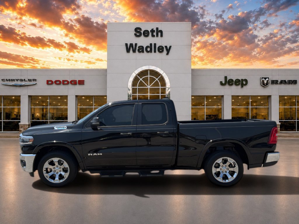 Used 2025 RAM 1500 Big Horn AWD/4WD image 4