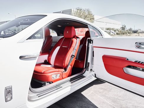 Used 2020 Rolls-Royce Wraith RWD image 26