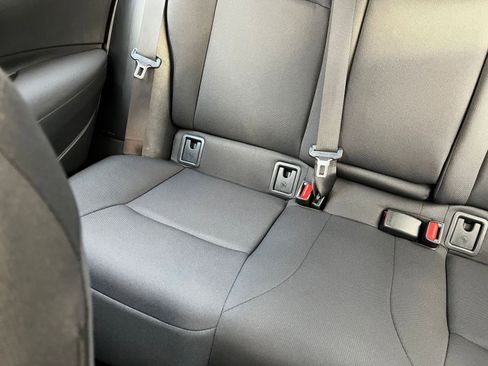 Used 2025 Toyota Corolla LE image 39