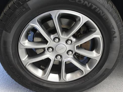 Used 2014 Jeep Grand Cherokee Limited AWD/4WD image 13