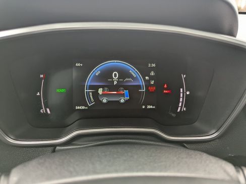 Used 2024 Toyota Corolla Cross XSE image 24