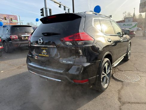 Used 2017 Nissan Rogue SL w/ SL Premium Package image 6