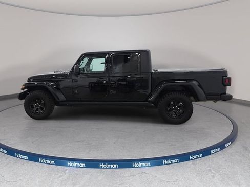 Used 2023 Jeep Gladiator Sport AWD/4WD image 9
