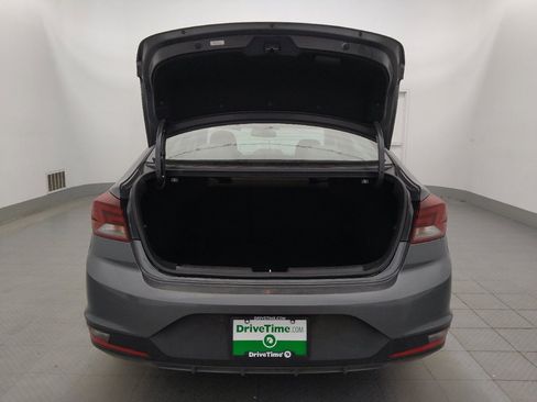 Used 2019 Hyundai Elantra SE FWD image 29
