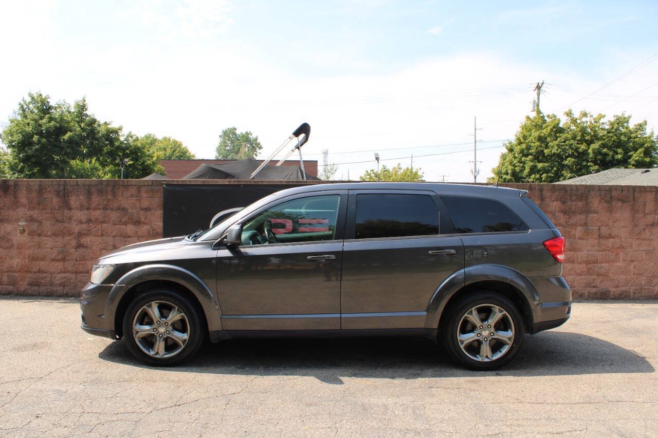 Used 2019 Dodge Journey GT AWD/4WD image 2