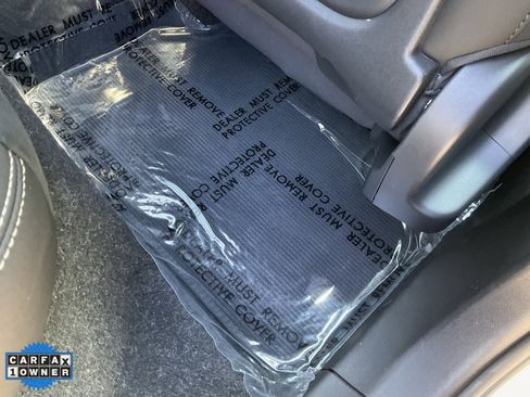 Used 2023 Volvo XC40 Recharge Plus image 50