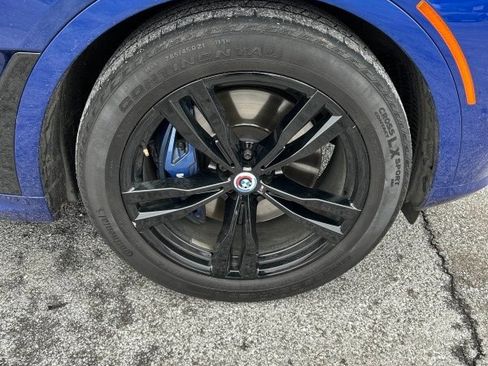 Used 2023 BMW X7 M60i w/ Executive Package image 6