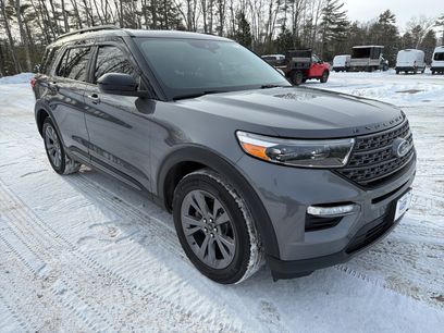 Certified 2022 Ford Explorer XLT w/ Equipment Group 202A