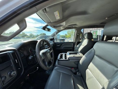 Used 2015 Chevrolet Silverado 2500 W/T w/ WT Convenience Package AWD/4WD image 10