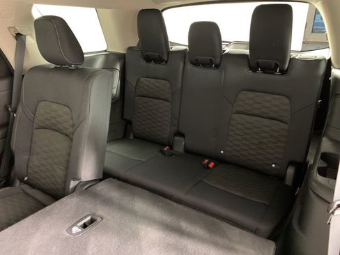 Used 2023 Nissan Pathfinder SV image 35