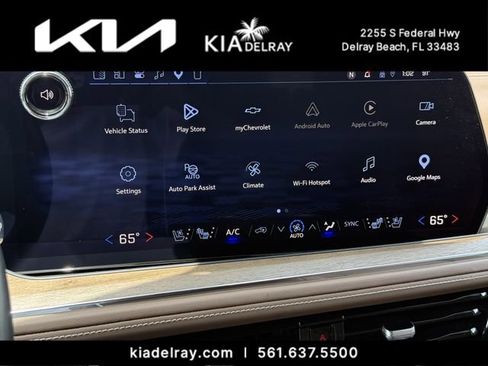 Used 2025 Chevrolet Tahoe High Country RWD image 17