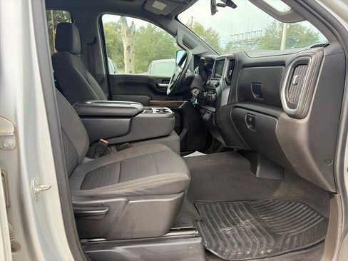 Used 2021 Chevrolet Silverado 2500 LT AWD/4WD image 10