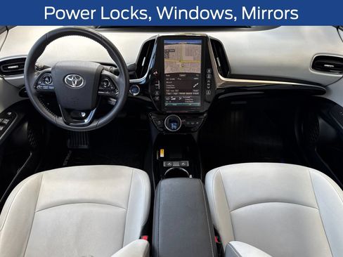 Used 2020 Toyota Prius Prime XLE FWD image 17