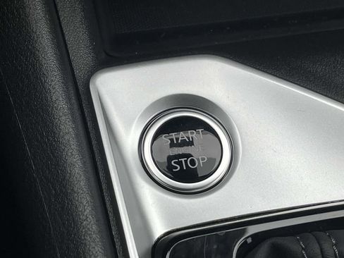 New 2025 Nissan Altima 2.5 SV image 28