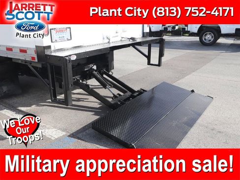 Certified 2022 Ford E-450 and Econoline 450 Super Duty w/ Power Windows & Locks Group RWD image 1