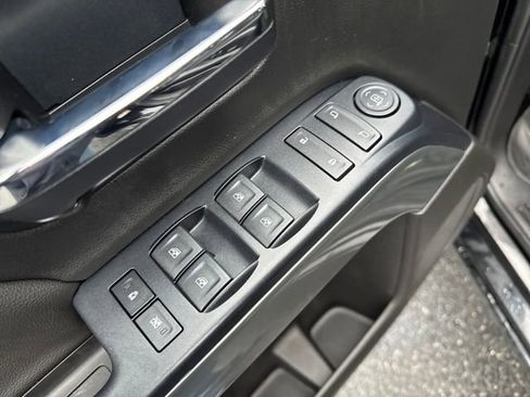 Used 2018 Chevrolet Silverado 1500 LT w/ All Star Edition image 11