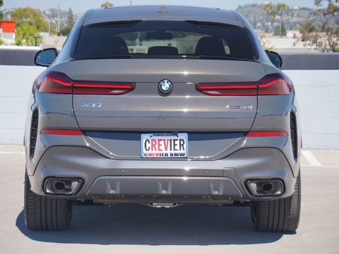New 2026 BMW X6 xDrive40i w/ Climate Comfort Package image 6