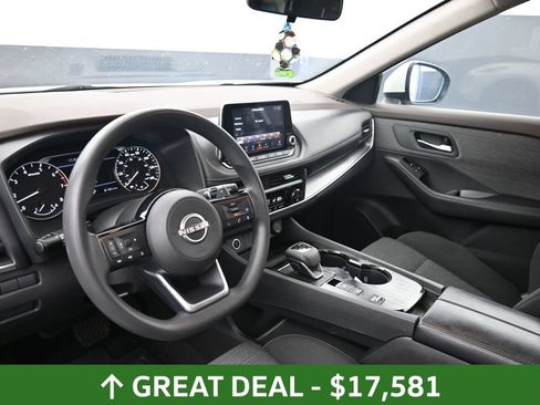 Used 2023 Nissan Rogue SV FWD image 21