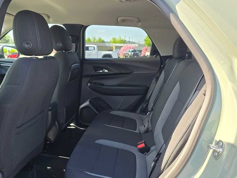 Used 2026 Chevrolet TrailBlazer LS w/ LS Convenience Package AWD/4WD image 18