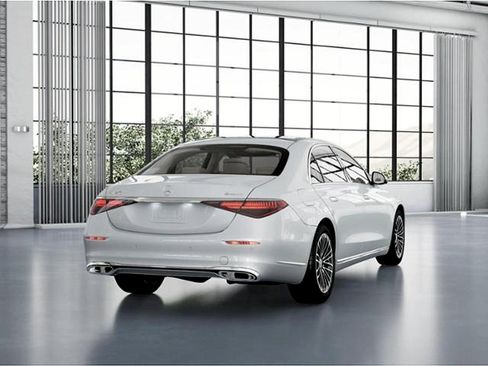 Certified 2026 Mercedes-Benz S 580 4MATIC Sedan image 22