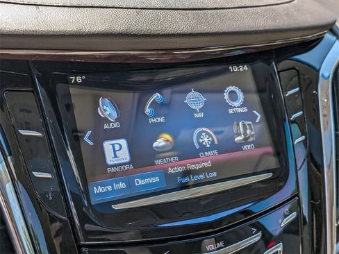 Used 2015 Cadillac Escalade Luxury image 29