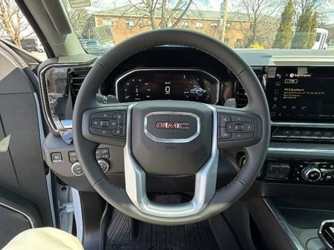 New 2026 GMC Sierra 1500 SLT w/ SLT Premium Plus Package AWD/4WD image 25