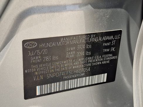 Used 2020 Hyundai Elantra SE FWD image 27