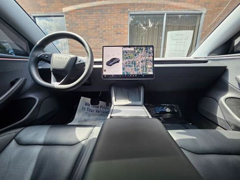 Used 2024 Tesla Model 3 RWD image 39