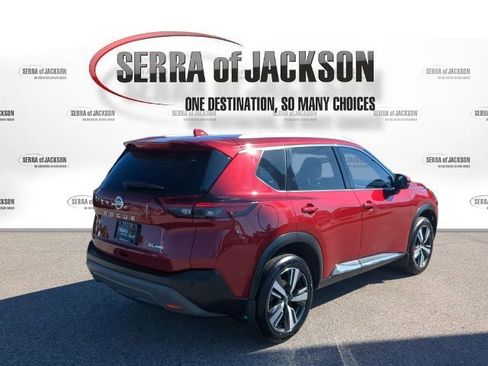 Used 2021 Nissan Rogue SL AWD/4WD image 8