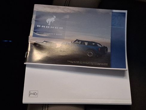 Used 2024 Ford Bronco Wildtrak image 27