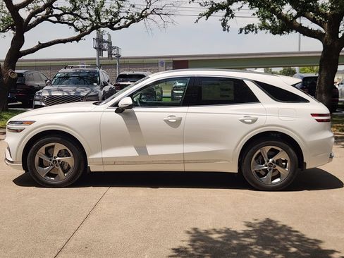 New 2026 Genesis GV70 2.5T Select AWD/4WD image 3
